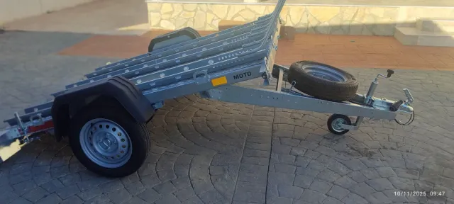 Remolque plataforma 3 motos
