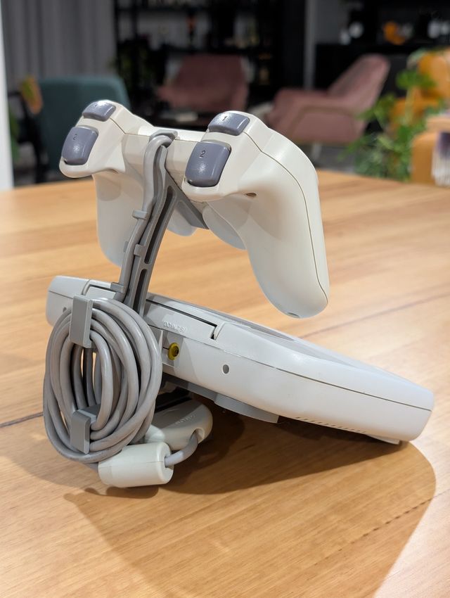 Supporto espositivo per Sony PSONE