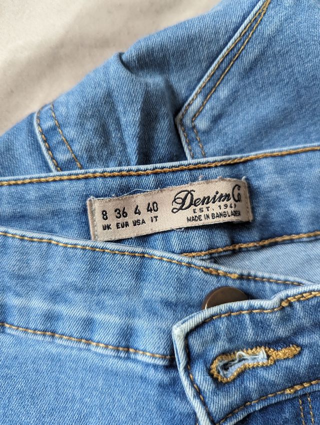 Calça jeans feminina azul