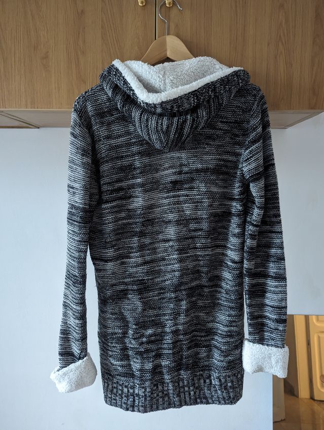 Cárdigan B. YOU feminino cinza e branco