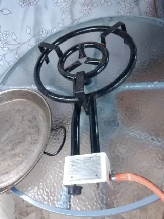 Lote Paellero 40cm, mesa no incluida