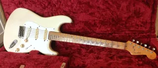 Fender Stratocaster