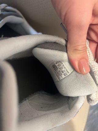 Adidas Campus Gris y Blanco