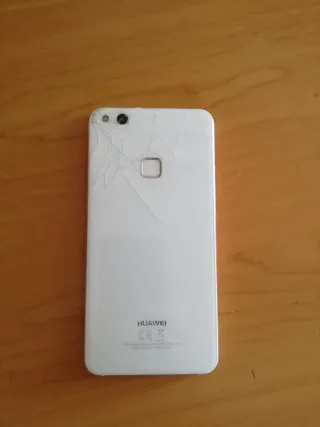 Huawei P9 Lite (Ricambi) + Mouse GXT