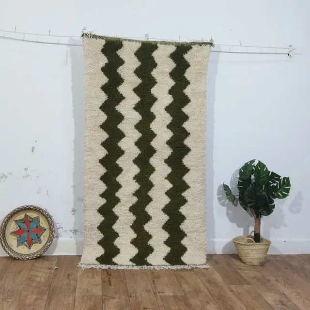 Alfombra de lana beige y verde