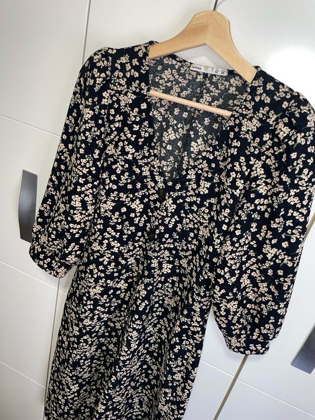 Vestido floral Lefties Talla M