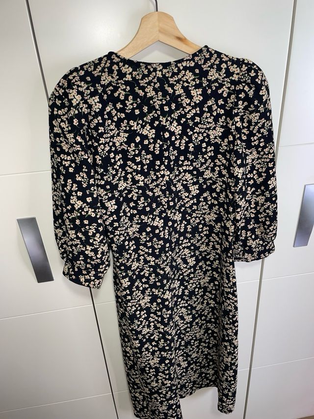 Vestido floral Lefties Talla M