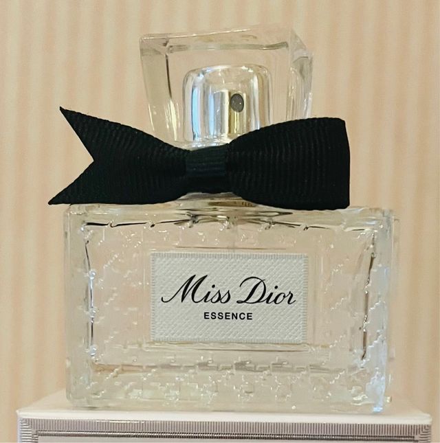 MISS DIOR ESSENCE FRASCO VACÍO