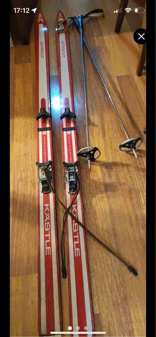 Esquís Kastle Sprint con bastones