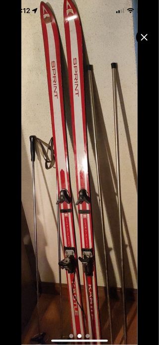 Esquís Kastle Sprint con bastones