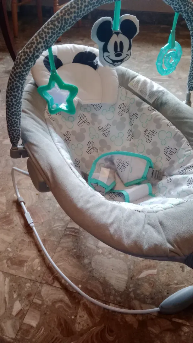 Hamaca musical bebé