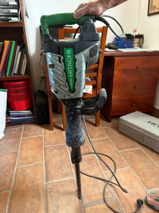 Herramientas HITACHI