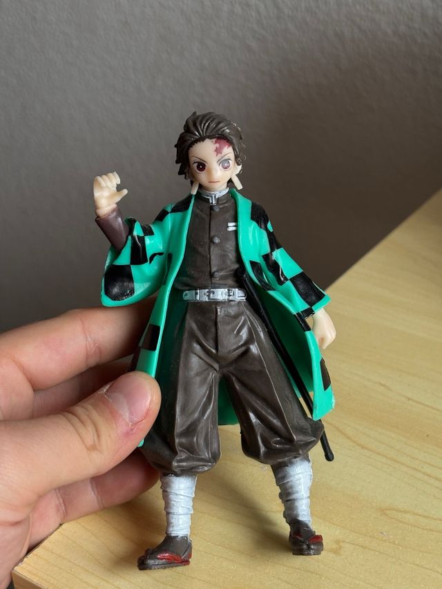 Figuras Demon Slayer. Negociable