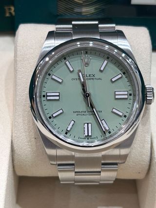 Rolex Oyster Perpetual 41mm Pistacho NUEVO 2025