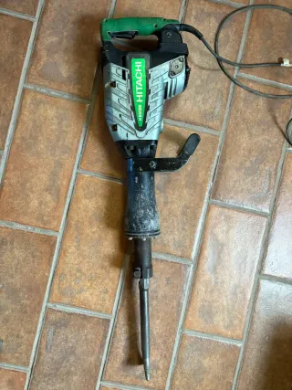 Herramientas HITACHI