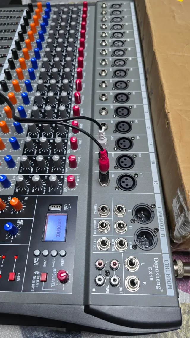 Mesa de Sonido 16 Canales Depusheng DX16