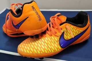 Botas Fútbol Nike Magista Niño Talla 35.5