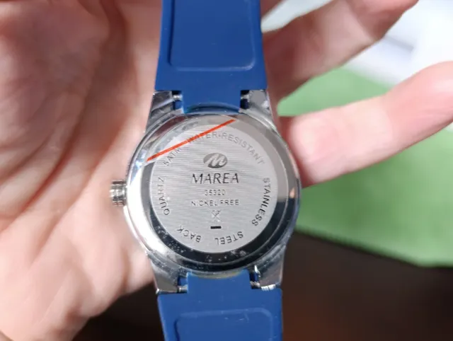 Set Comunione Marea: Orologio e Altoparlante Bluetooth