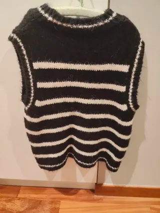 Chaleco Zara Rayas Blanco y Negro Talla Única