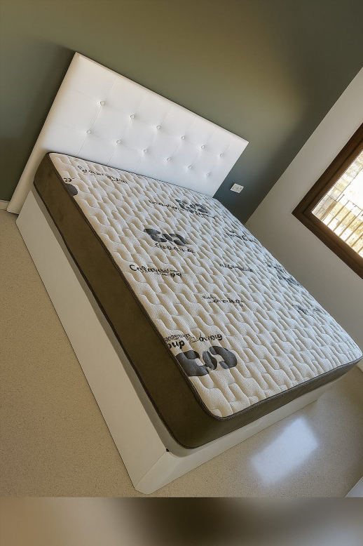 Canape y colchon nuevos