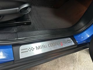 MINI Cooper R60 2012