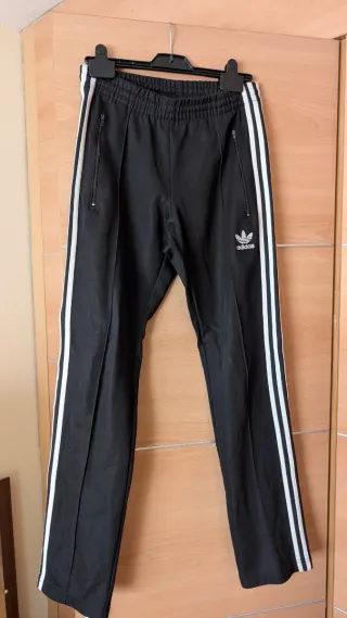 Pantalones chándal Adidas