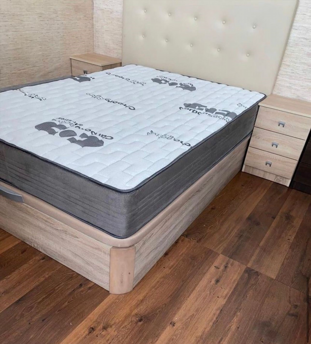 Canape y colchon nuevos