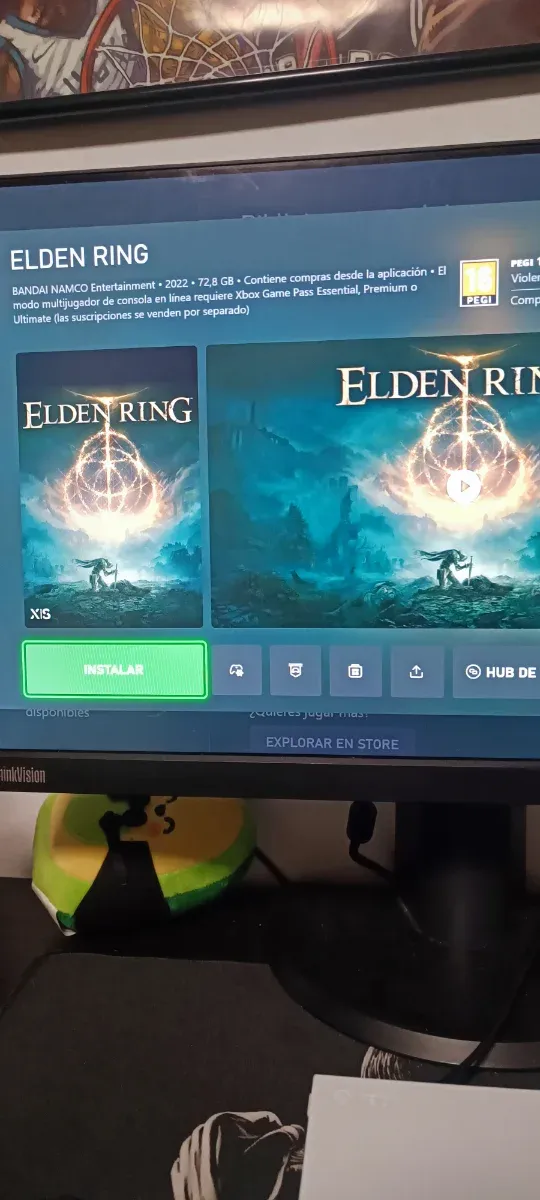 Xbox Series S senza controller con giochi dettagliati