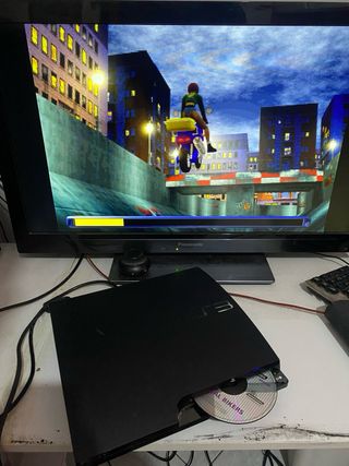 Ps3 Slim 150 GB con controller