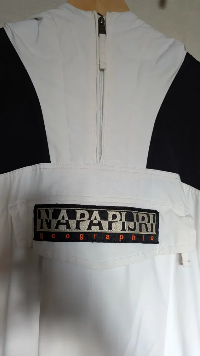 Cortavientos Napapijri