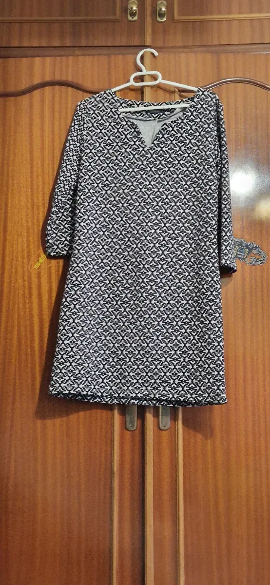 Vestido estampado blanco y negro