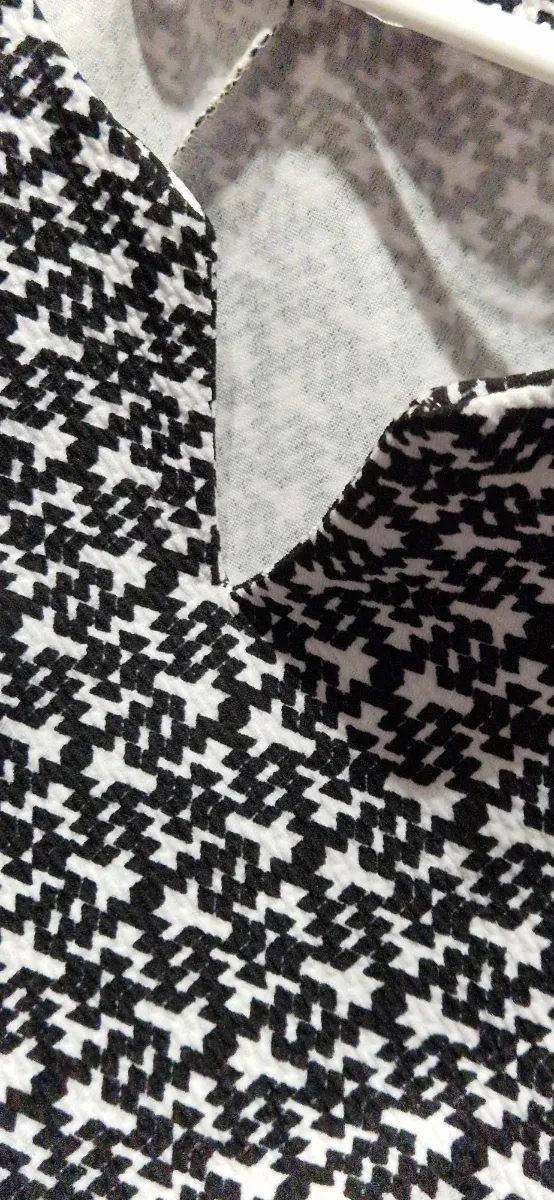 Vestido estampado blanco y negro