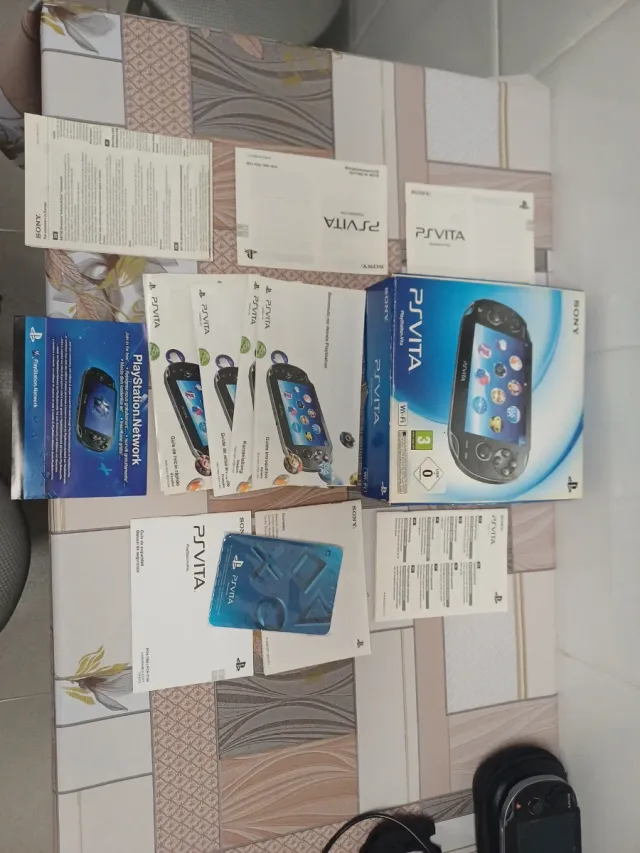 Scatola PS Vita Sony