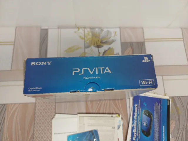 Scatola PS Vita Sony