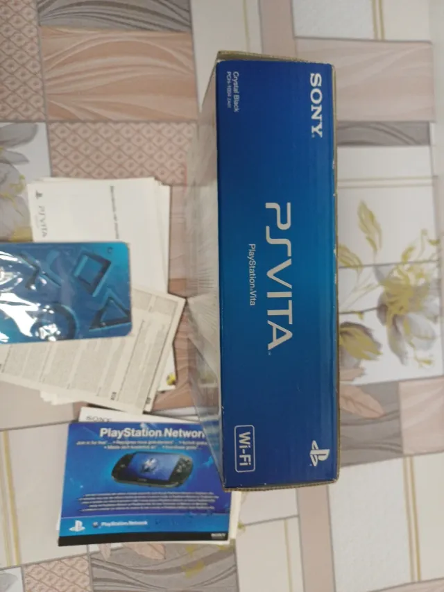 Scatola PS Vita Sony