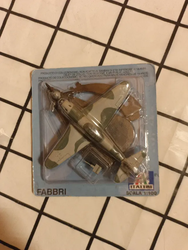 Modellino Aereo Fabbri Italeri Scala 1:100