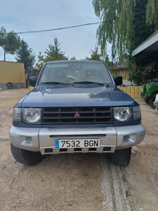 Mitsubishi Montero 2001