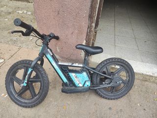 Patinete y bicicleta electrico