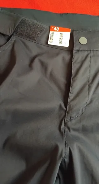 Pantalón técnico Quechua hombre Talla 48