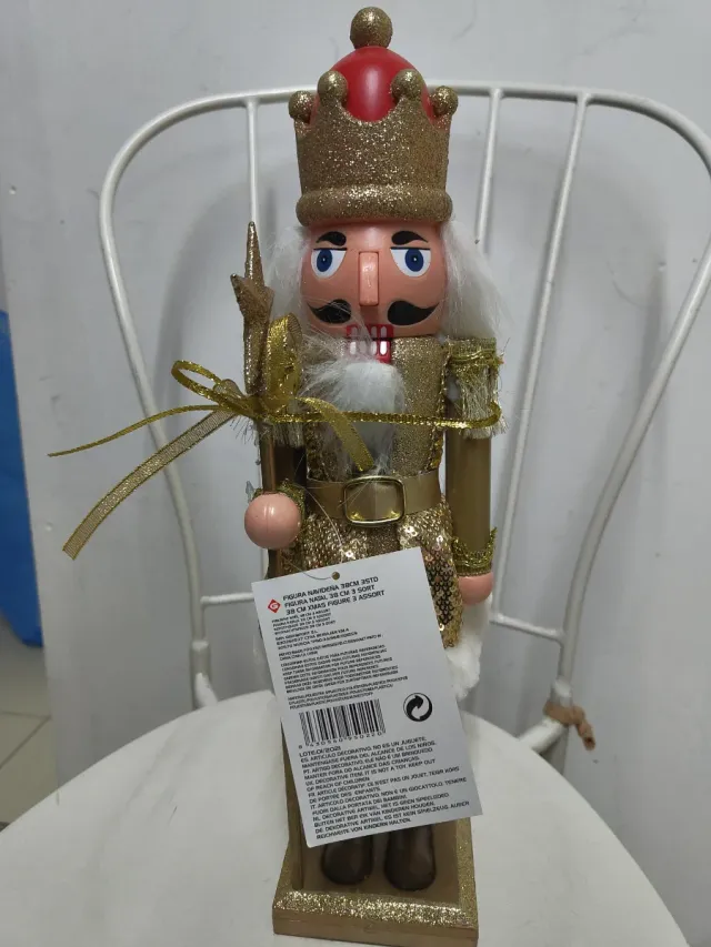 Muñecos cascanueces navideños 38cm