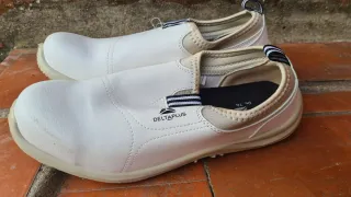Zapatos de trabajo DELTAPLUS blancos