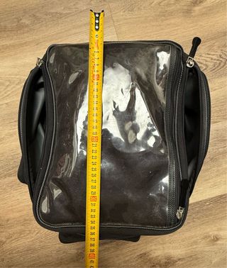 Maleta depósito GIVI imanes