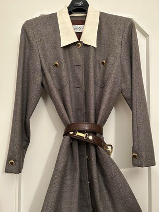 Abito donna vintage marrone con cintura oro