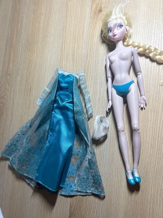 Muñeca Elsa Disney Vestido Azul Brillante