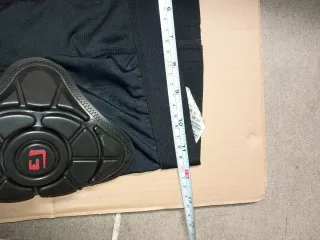 Pantaloncini G-Form con protezioni