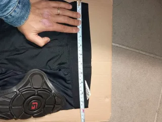 Pantaloncini G-Form con protezioni