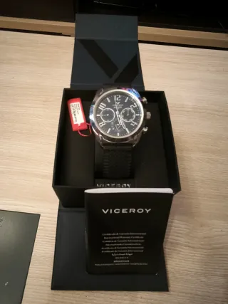 Reloj Viceroy Negro y Plateado