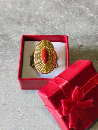 Anillo Acero Inoxidable Ajustable Dorado y Rojo