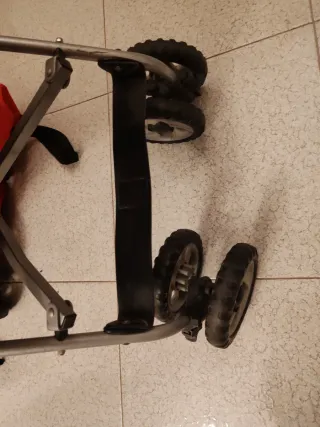 Passeggino leggero Prenatal rosso