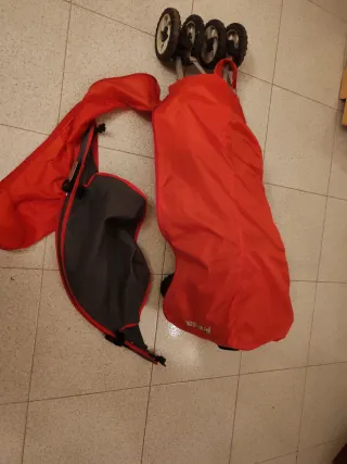 Passeggino leggero Prenatal rosso